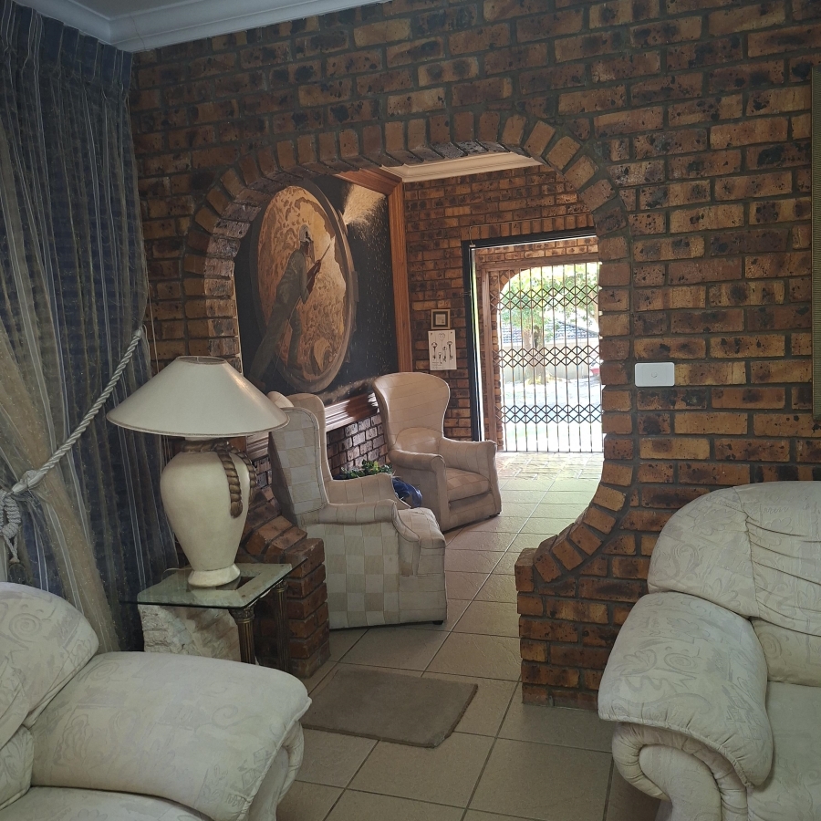 4 Bedroom Property for Sale in Meer En See KwaZulu-Natal