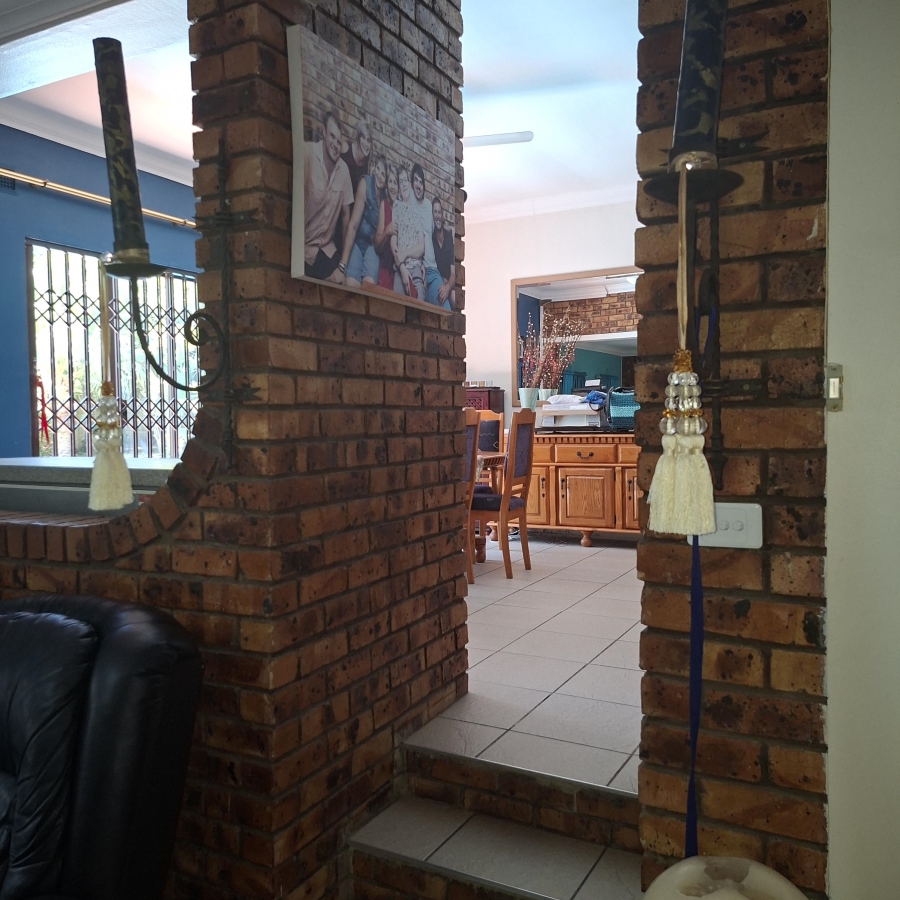 4 Bedroom Property for Sale in Meer En See KwaZulu-Natal