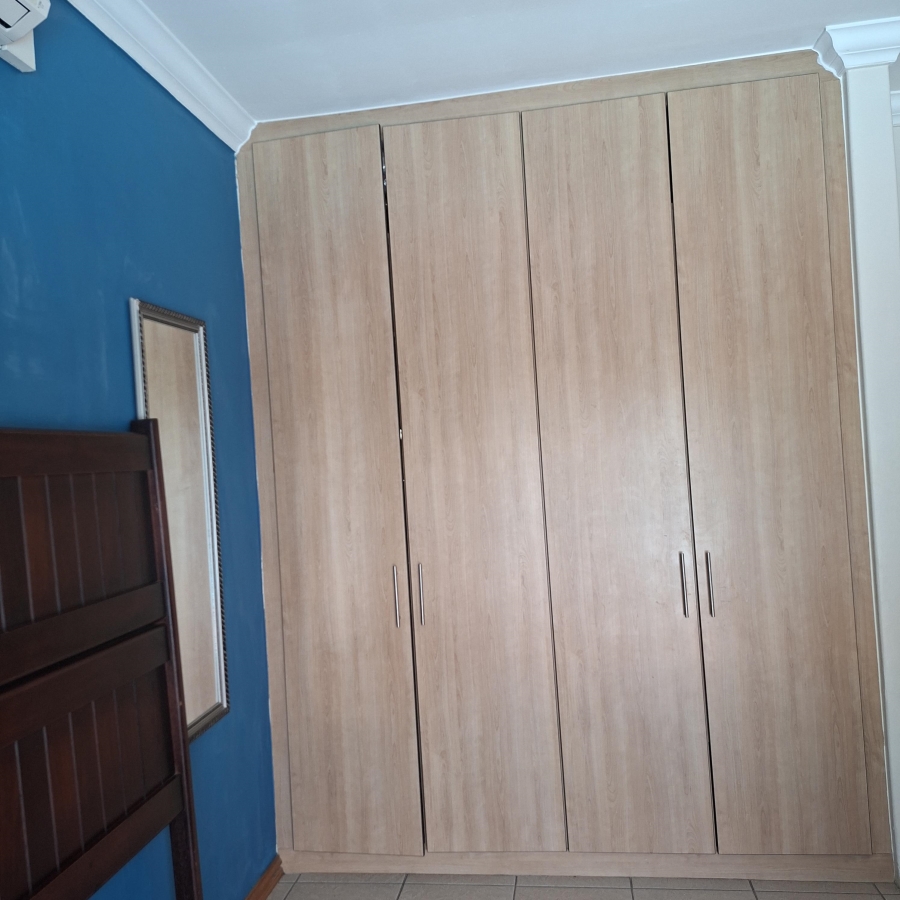 4 Bedroom Property for Sale in Meer En See KwaZulu-Natal