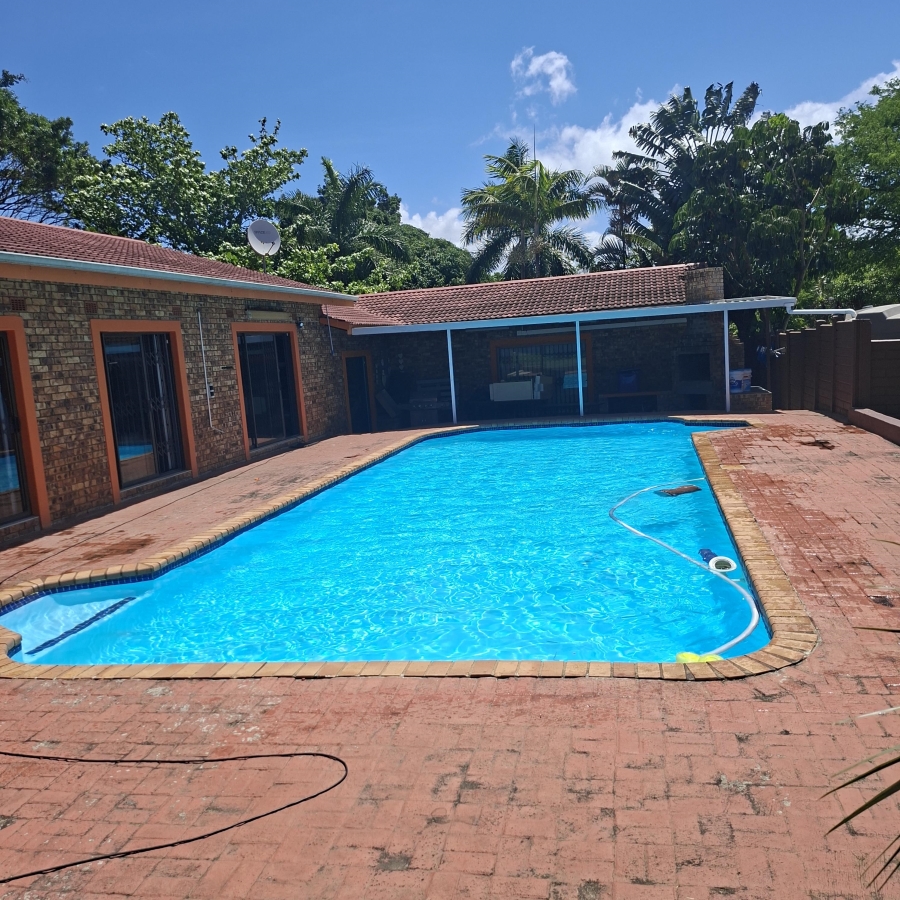 4 Bedroom Property for Sale in Meer En See KwaZulu-Natal