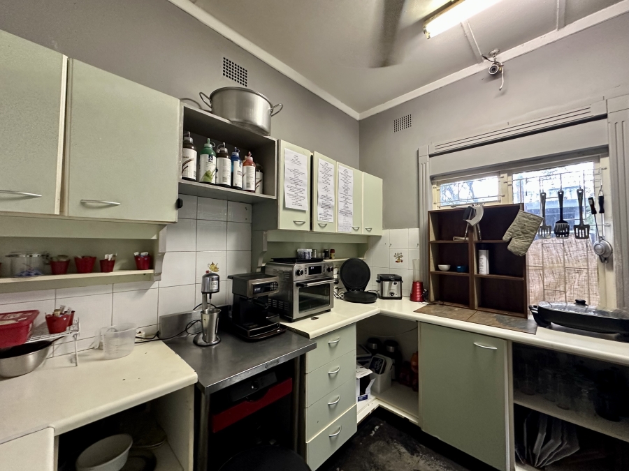 7 Bedroom Property for Sale in Meer En See KwaZulu-Natal