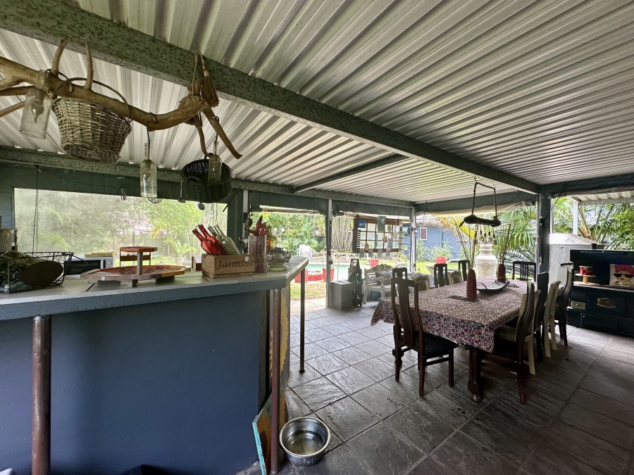 7 Bedroom Property for Sale in Meer En See KwaZulu-Natal
