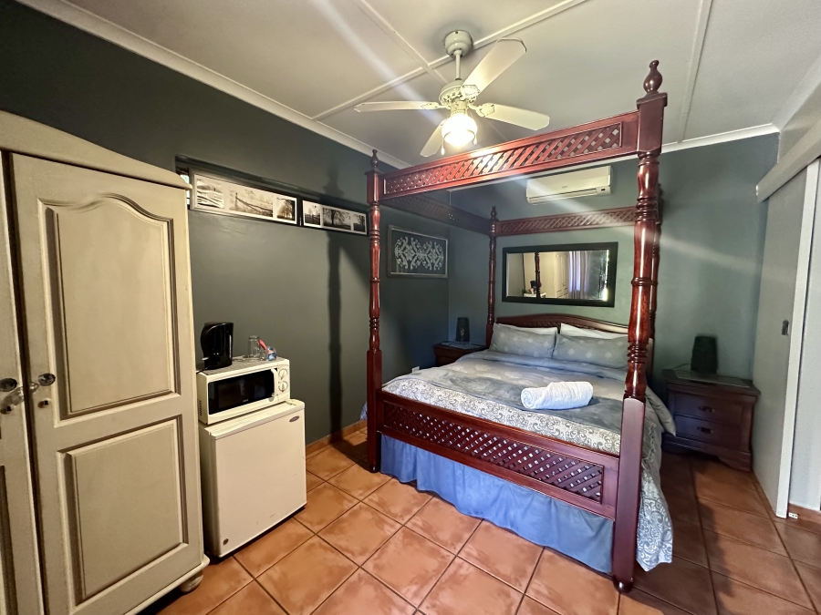 7 Bedroom Property for Sale in Meer En See KwaZulu-Natal