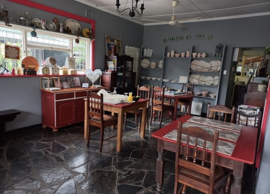 7 Bedroom Property for Sale in Meer En See KwaZulu-Natal