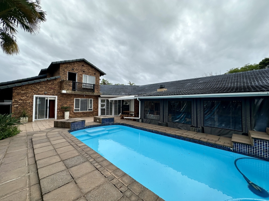 5 Bedroom Property for Sale in Meer En See KwaZulu-Natal