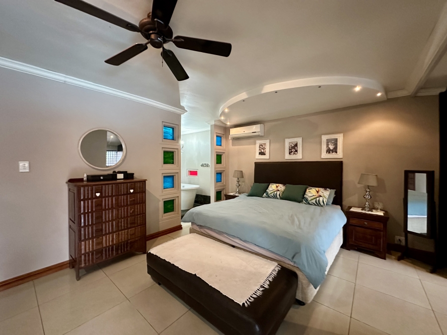 5 Bedroom Property for Sale in Meer En See KwaZulu-Natal