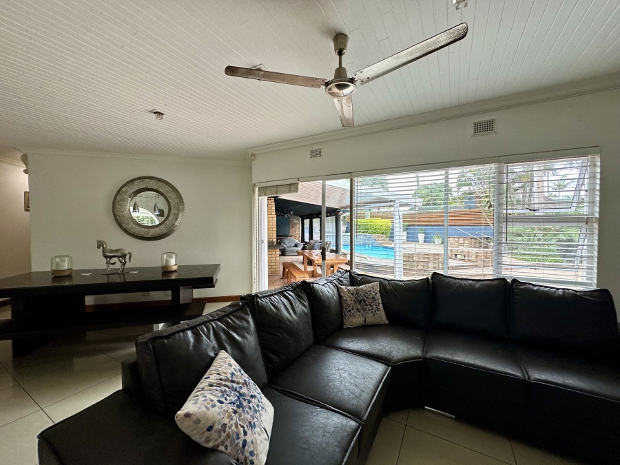 5 Bedroom Property for Sale in Meer En See KwaZulu-Natal