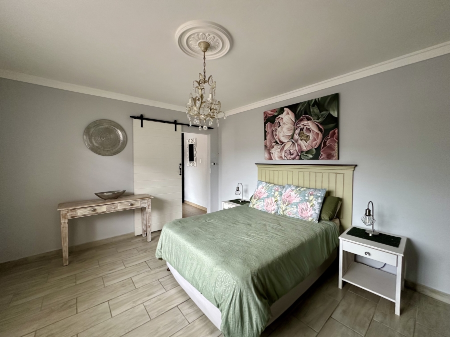 5 Bedroom Property for Sale in Meer En See KwaZulu-Natal