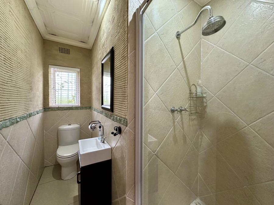 5 Bedroom Property for Sale in Meer En See KwaZulu-Natal