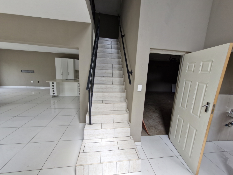 To Let 3 Bedroom Property for Rent in ZSM Industrial KwaZulu-Natal