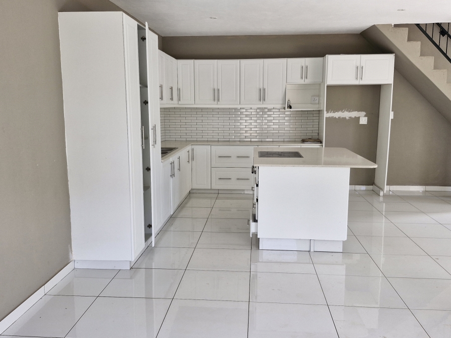 To Let 3 Bedroom Property for Rent in ZSM Industrial KwaZulu-Natal