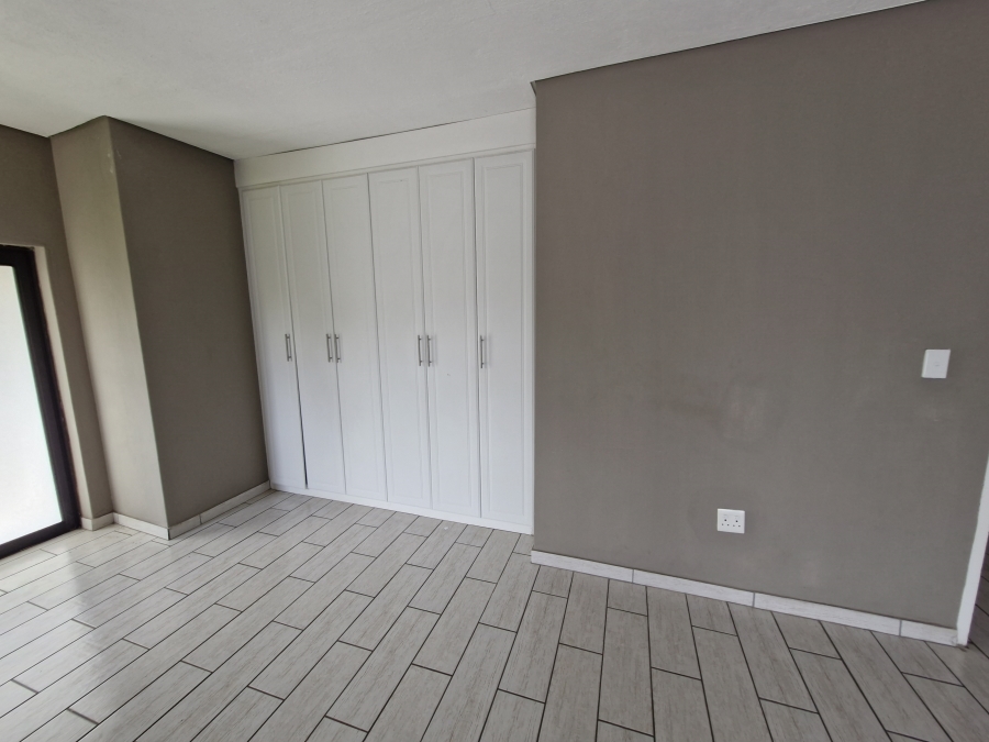 To Let 3 Bedroom Property for Rent in ZSM Industrial KwaZulu-Natal