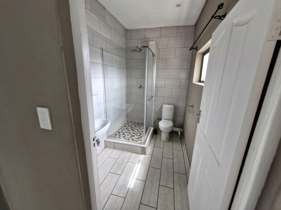 To Let 3 Bedroom Property for Rent in ZSM Industrial KwaZulu-Natal