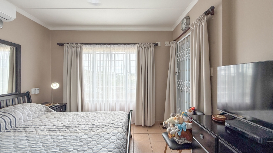 4 Bedroom Property for Sale in Seaward Estate KwaZulu-Natal