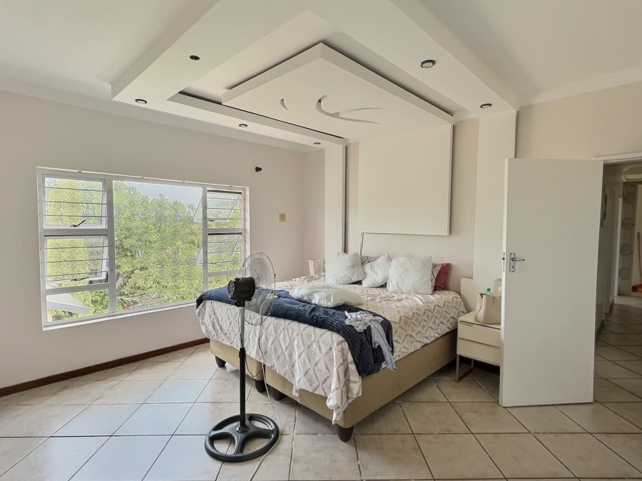 5 Bedroom Property for Sale in Nyala Park KwaZulu-Natal