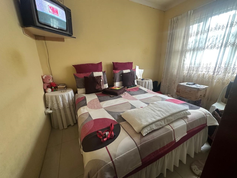 3 Bedroom Property for Sale in Glenwood KwaZulu-Natal