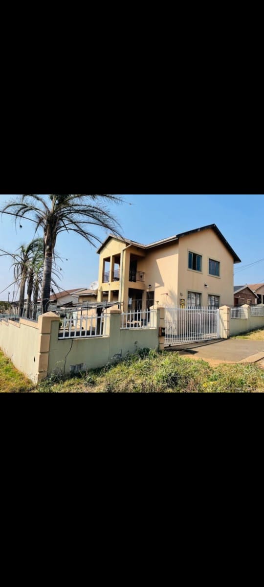 4 Bedroom Property for Sale in Woodlands KwaZulu-Natal