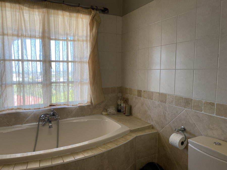 4 Bedroom Property for Sale in Ballito Central KwaZulu-Natal