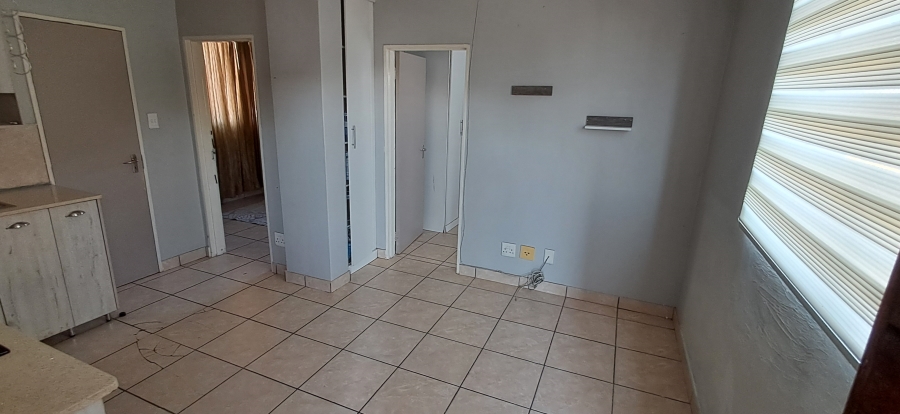 2 Bedroom Property for Sale in Madadeni J KwaZulu-Natal