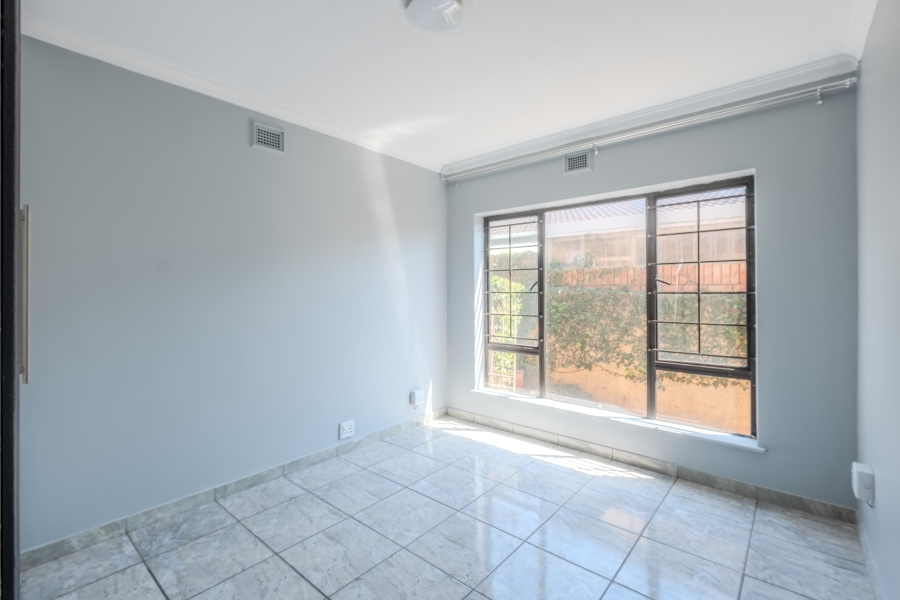 7 Bedroom Property for Sale in Prospect Hall KwaZulu-Natal