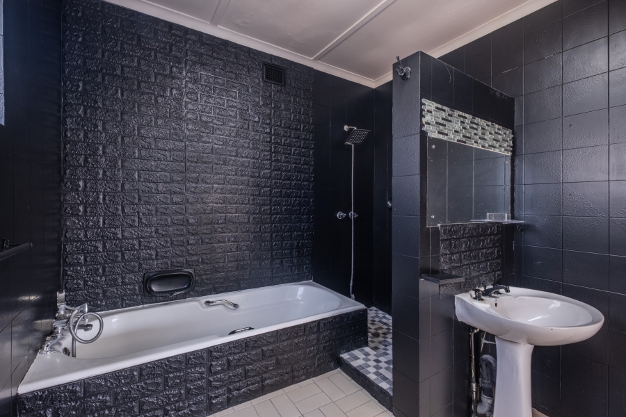 7 Bedroom Property for Sale in Prospect Hall KwaZulu-Natal