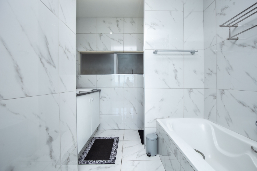 2 Bedroom Property for Sale in Point Waterfront KwaZulu-Natal