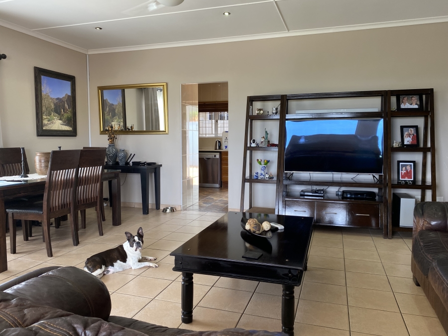 4 Bedroom Property for Sale in Seaward Estate KwaZulu-Natal