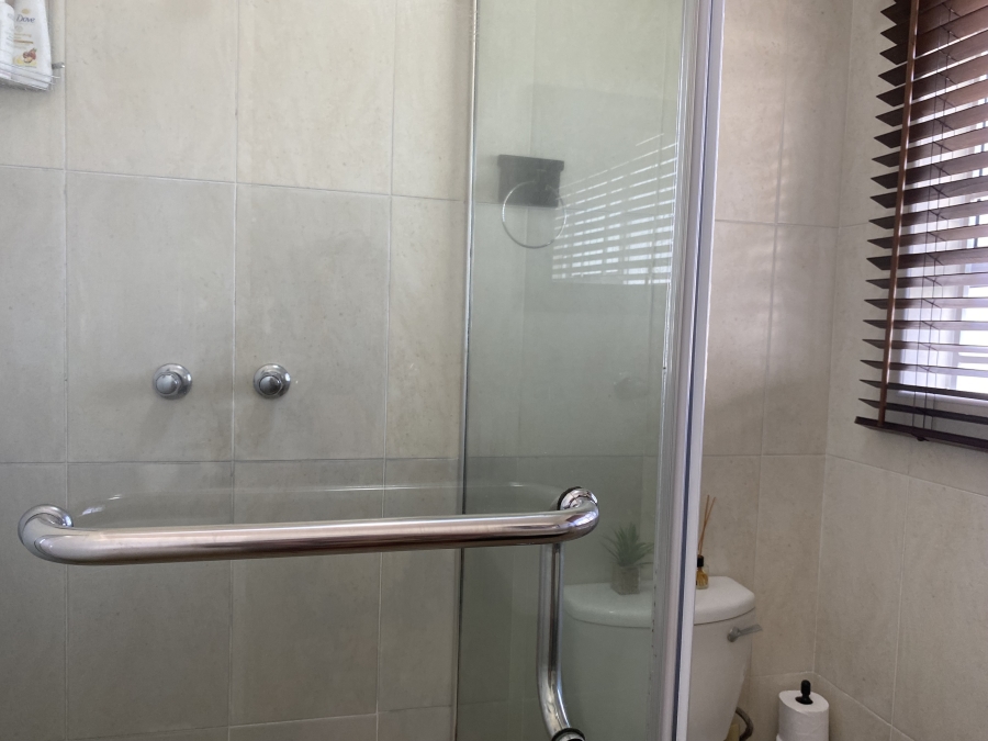 4 Bedroom Property for Sale in Seaward Estate KwaZulu-Natal