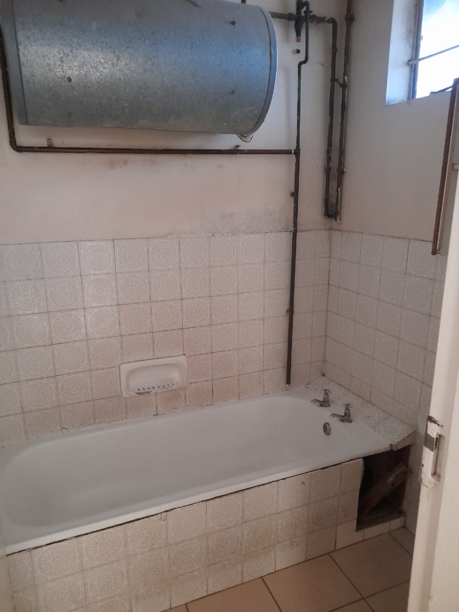 To Let 2 Bedroom Property for Rent in Overport KwaZulu-Natal