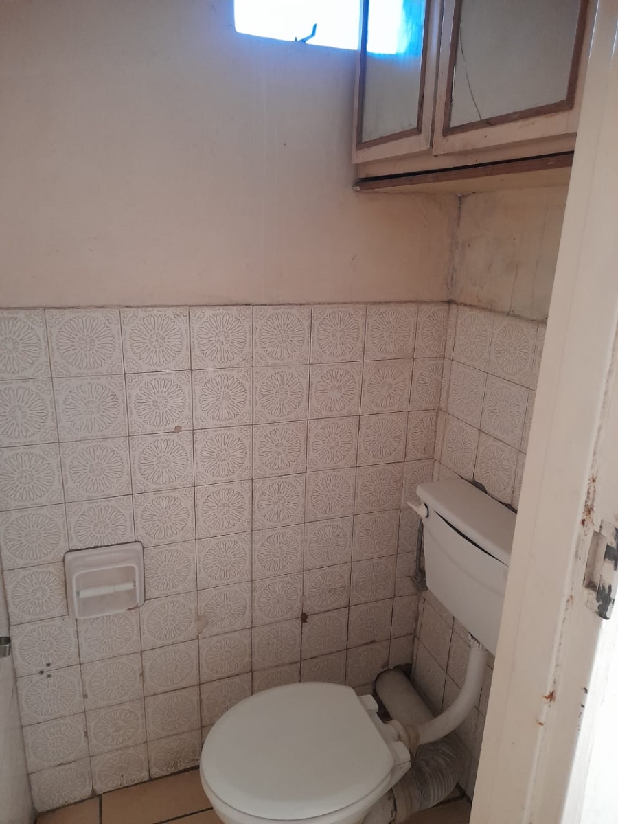 To Let 2 Bedroom Property for Rent in Overport KwaZulu-Natal
