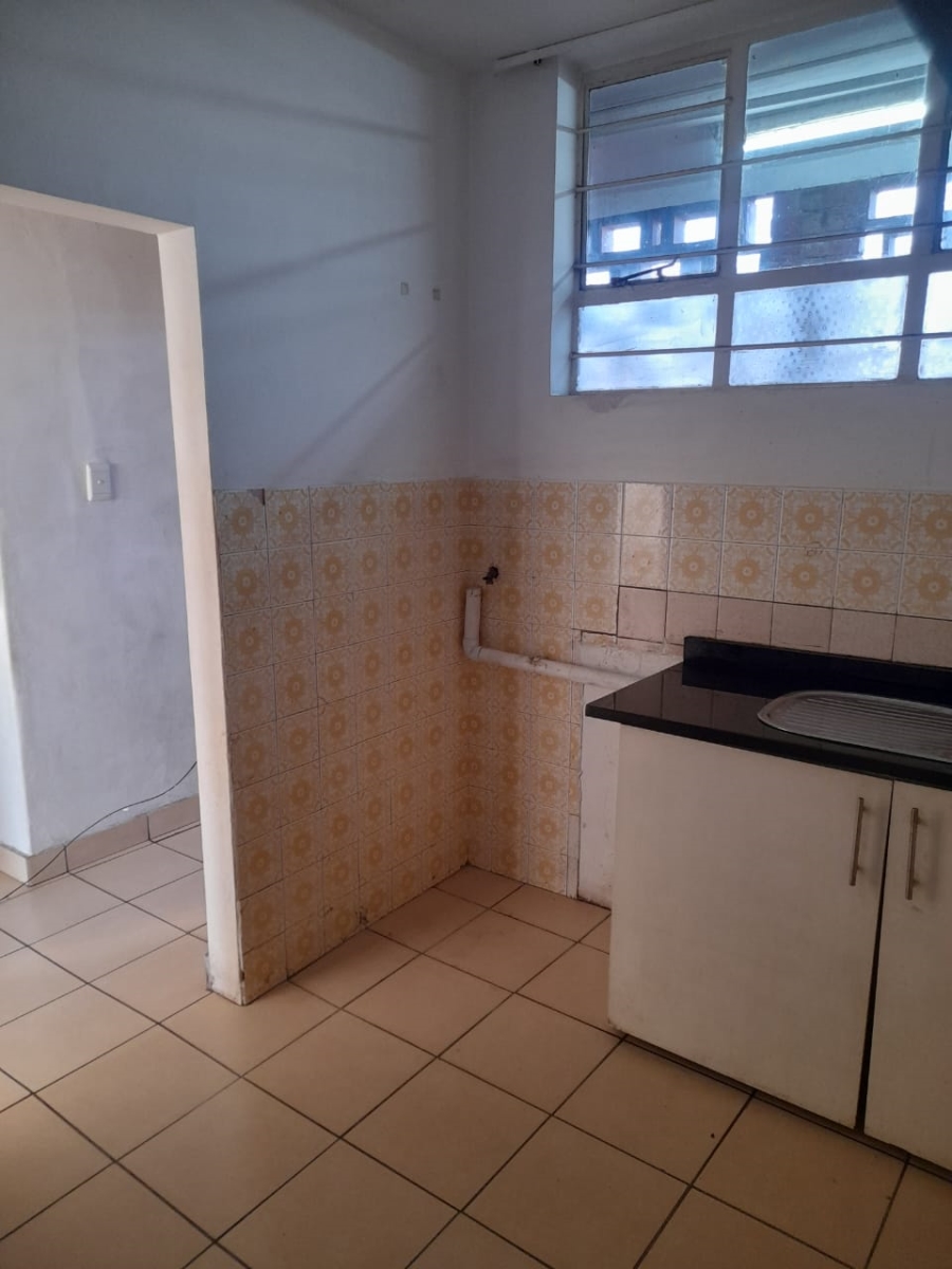 To Let 2 Bedroom Property for Rent in Overport KwaZulu-Natal