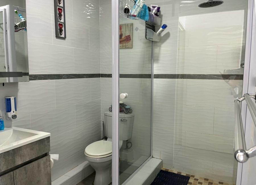 3 Bedroom Property for Sale in Scottburgh Central KwaZulu-Natal