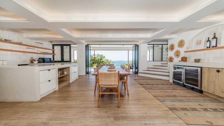 8 Bedroom Property for Sale in Zinkwazi Beach KwaZulu-Natal