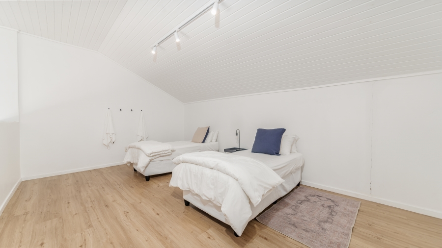 8 Bedroom Property for Sale in Zinkwazi Beach KwaZulu-Natal