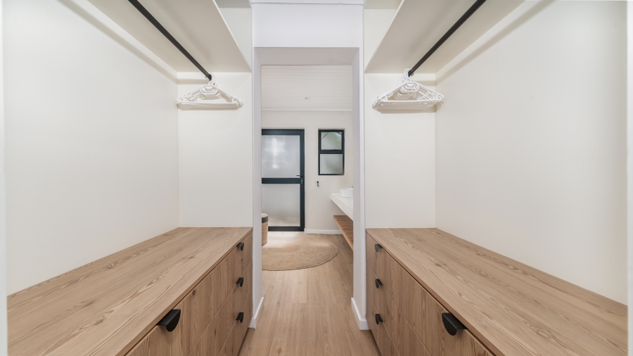 8 Bedroom Property for Sale in Zinkwazi Beach KwaZulu-Natal