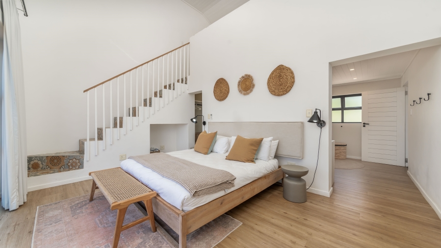 8 Bedroom Property for Sale in Zinkwazi Beach KwaZulu-Natal