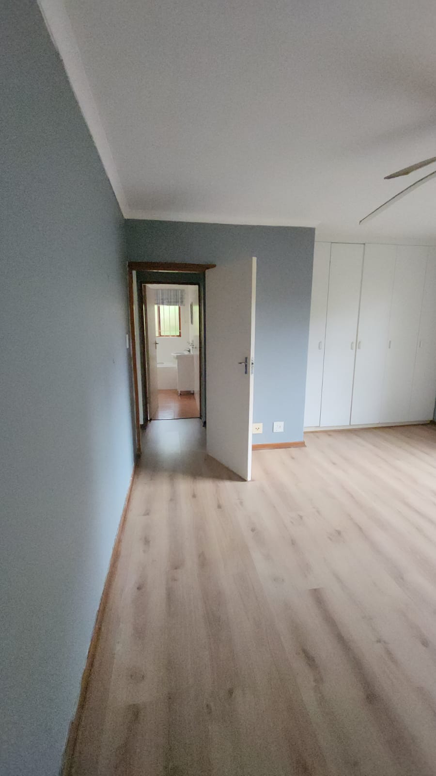 To Let 2 Bedroom Property for Rent in Waterfall KwaZulu-Natal