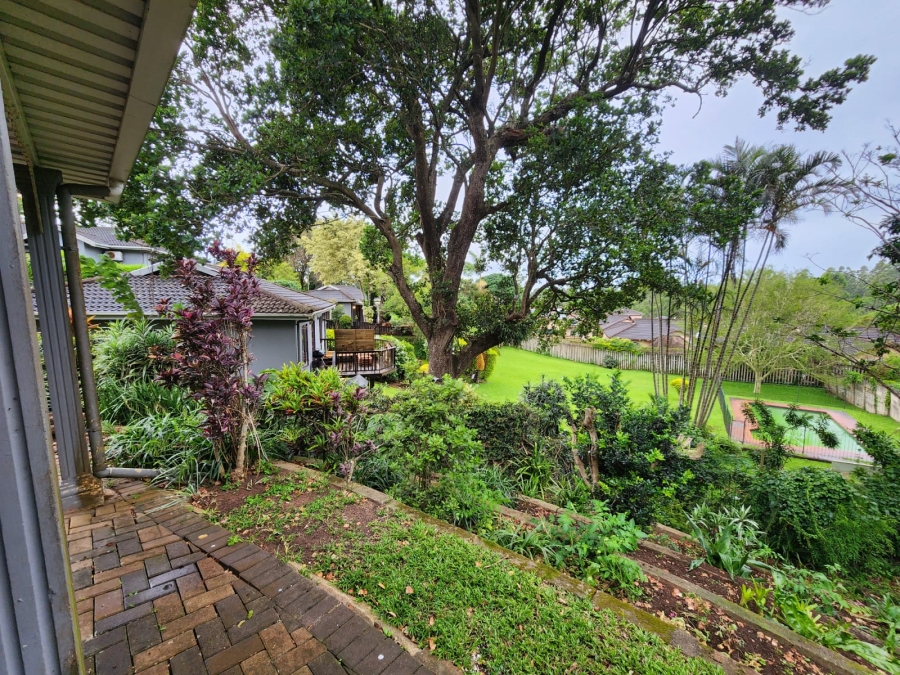 To Let 2 Bedroom Property for Rent in Waterfall KwaZulu-Natal