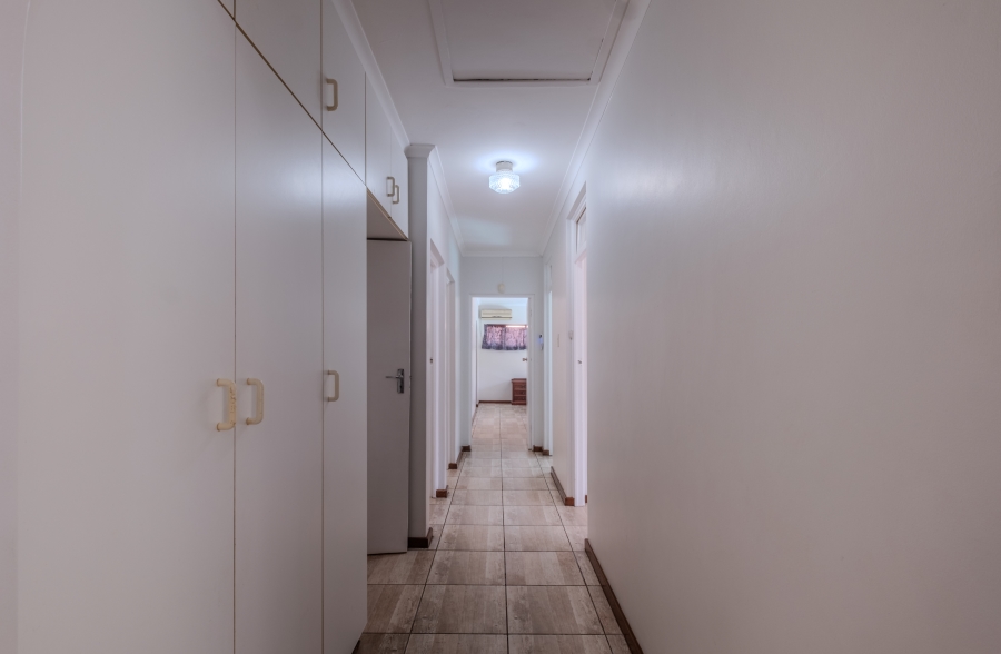 4 Bedroom Property for Sale in Glen Hills KwaZulu-Natal