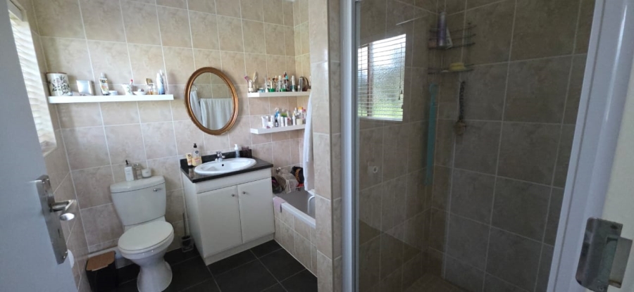 2 Bedroom Property for Sale in Amber Ridge KwaZulu-Natal