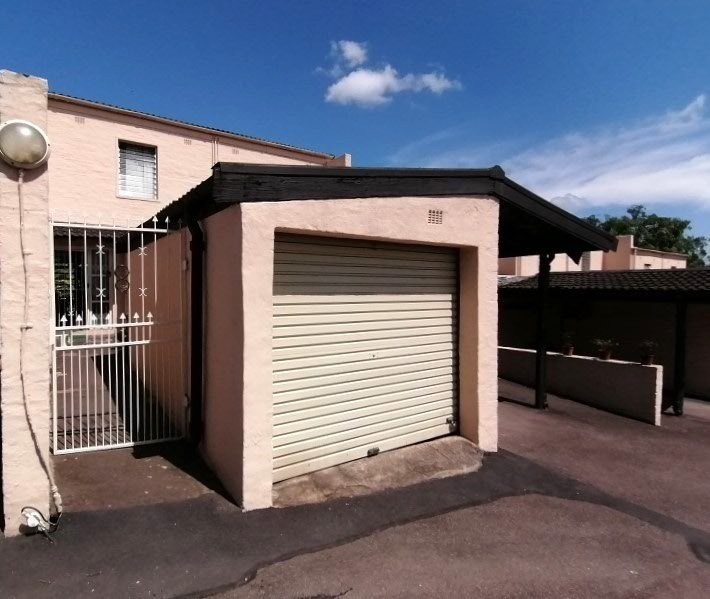 1 Bedroom Property for Sale in Hatton Estate KwaZulu-Natal
