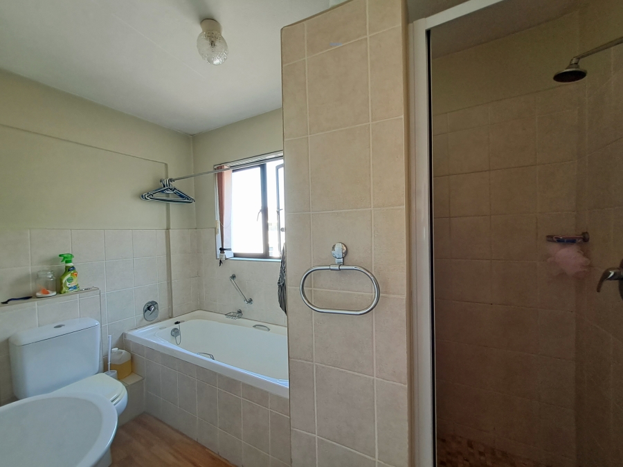 To Let 1 Bedroom Property for Rent in Pinetown KwaZulu-Natal