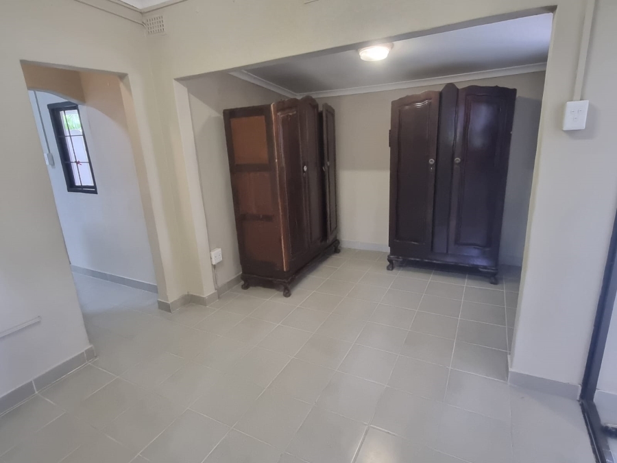 To Let 1 Bedroom Property for Rent in Gillitts KwaZulu-Natal