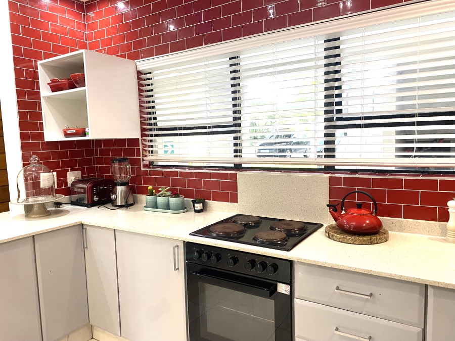 4 Bedroom Property for Sale in Palm Lakes Estate KwaZulu-Natal