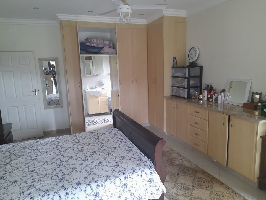 3 Bedroom Property for Sale in Westbrook KwaZulu-Natal