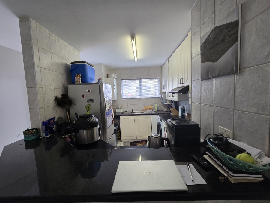 To Let 2 Bedroom Property for Rent in Shakas Rock KwaZulu-Natal