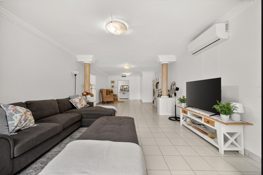 4 Bedroom Property for Sale in Umhlanga KwaZulu-Natal