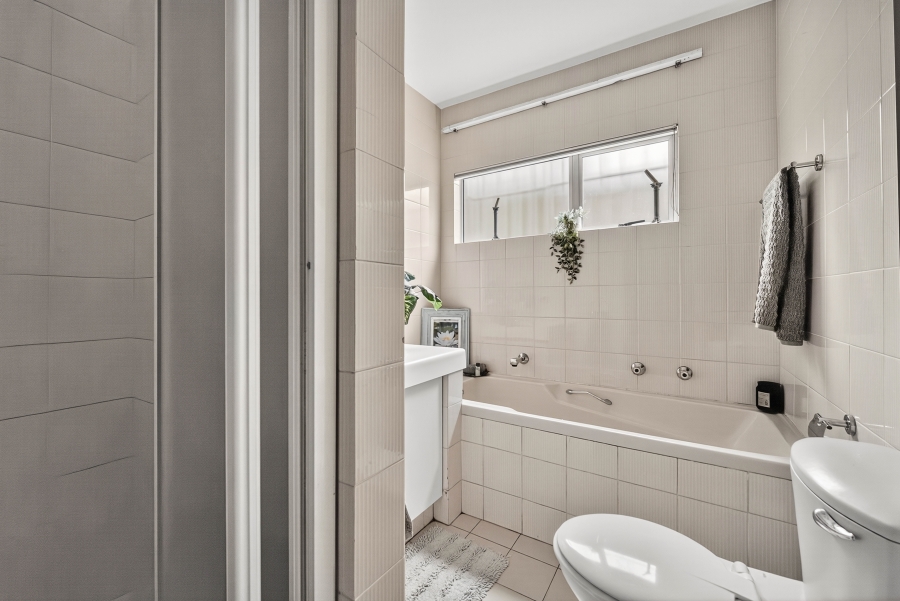 4 Bedroom Property for Sale in Umhlanga KwaZulu-Natal