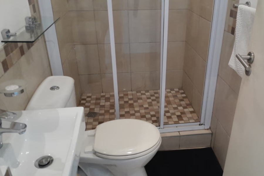 To Let 2 Bedroom Property for Rent in Shakas Rock KwaZulu-Natal