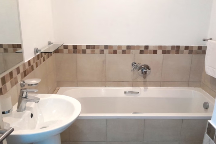 To Let 2 Bedroom Property for Rent in Shakas Rock KwaZulu-Natal